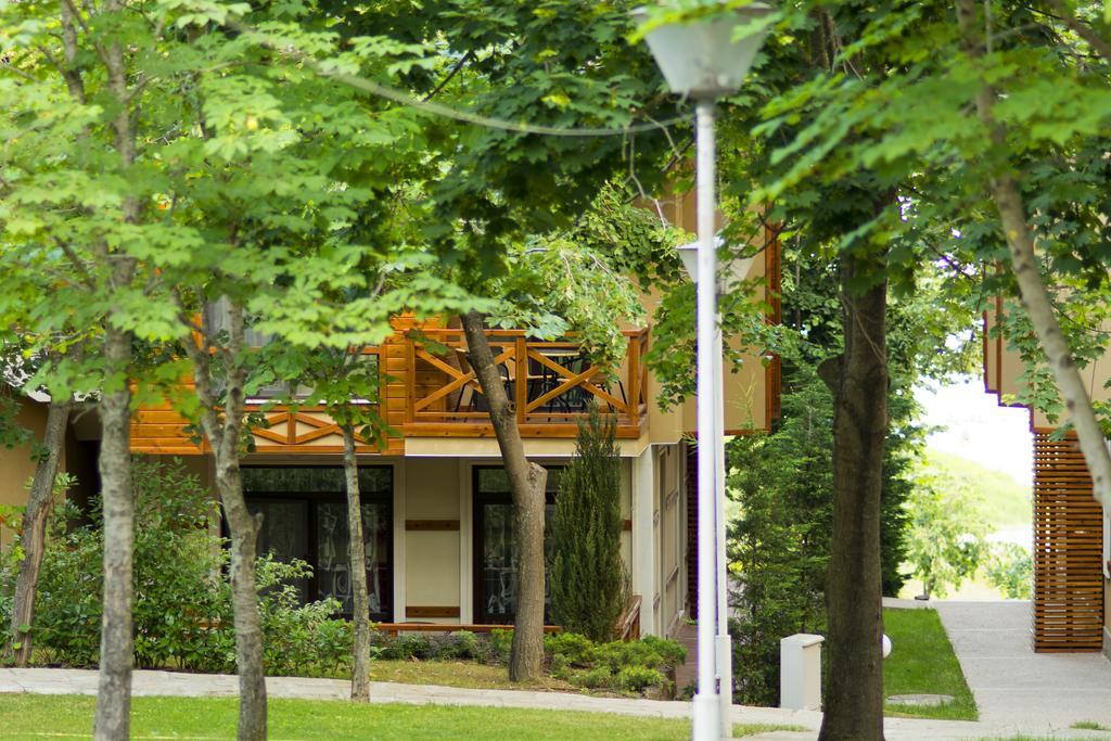 Holiday Village Lozenets Exterior photo